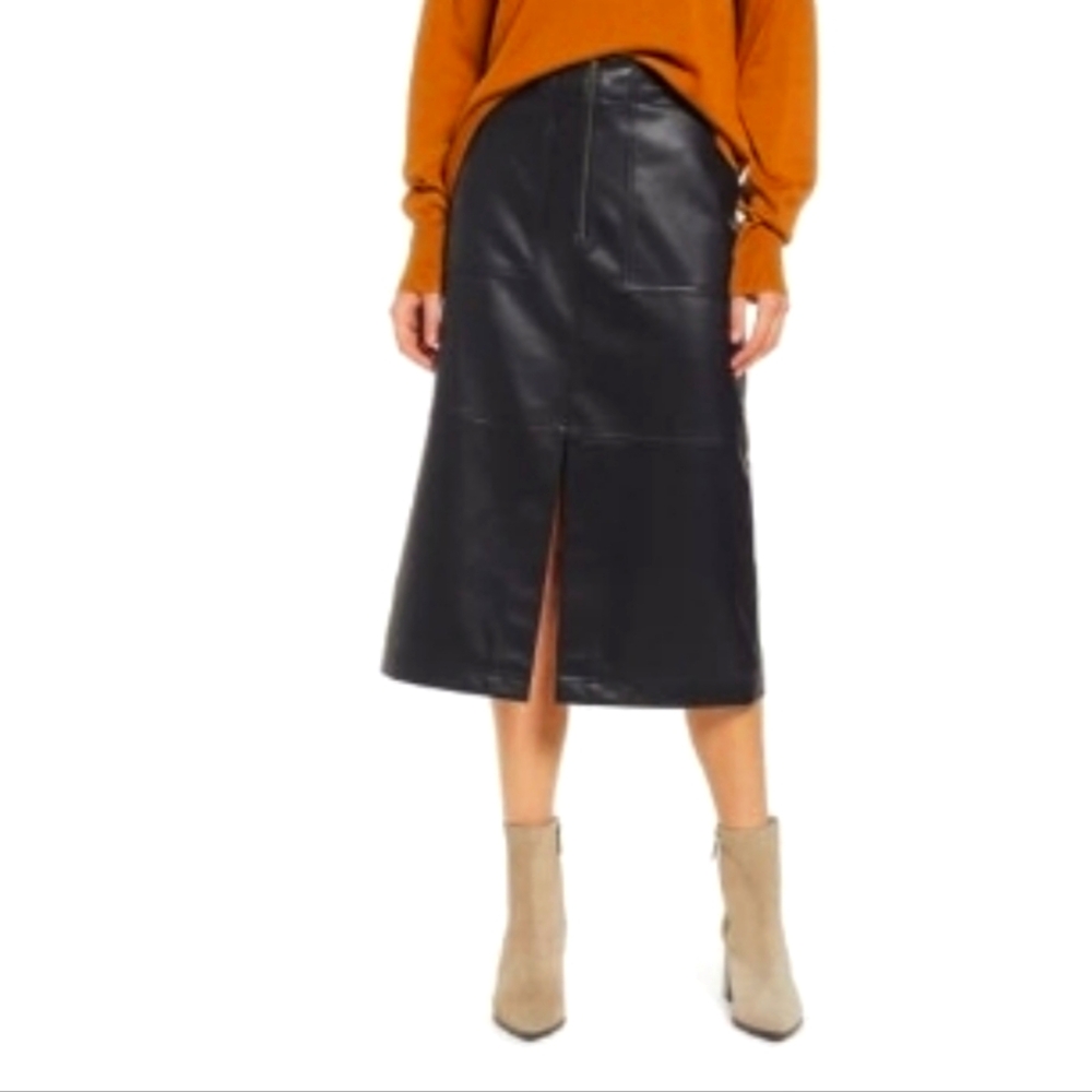 Treasure and bond stitch detail faux leather skirt